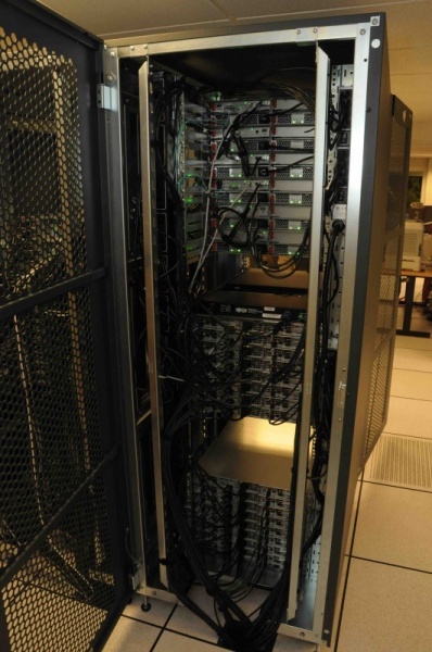 File:CSDMS SUPERCOMPUTER Front View36 1.jpg