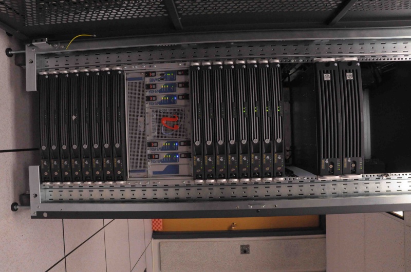 File:CSDMS SUPERCOMPUTER Front View36a.jpg