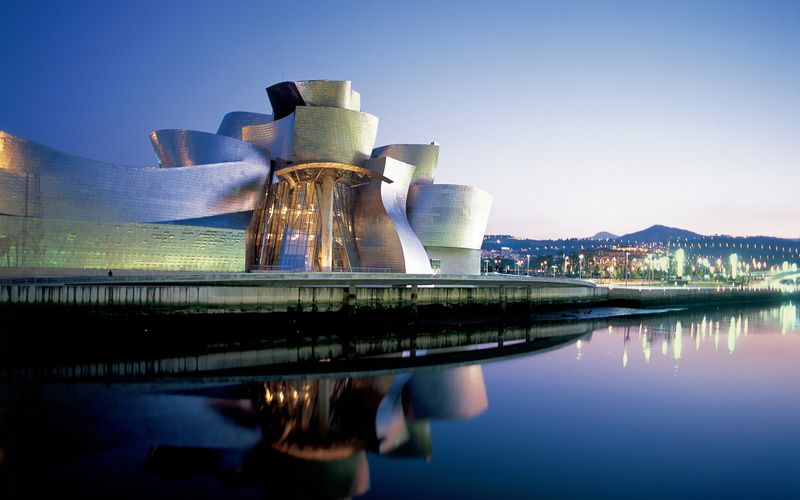 File:Museo Guggenheim Bilbao (Guggenheim Museum in Bilbao) (6937383633).jpg